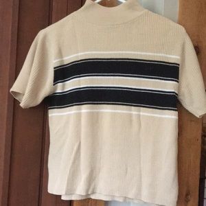 Turtleneck shortsleeved Sweater